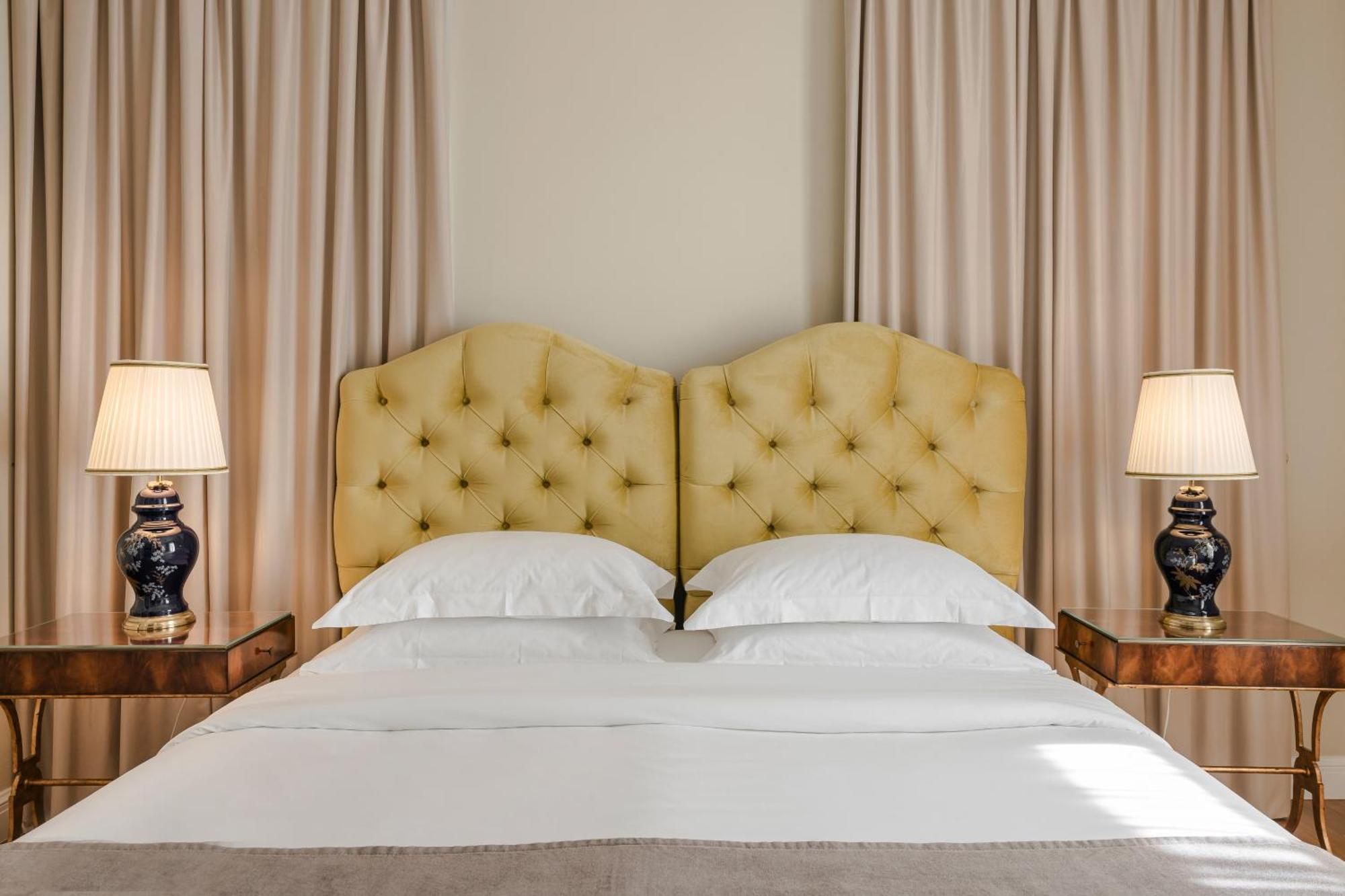 Noble Suites Atenas Exterior foto